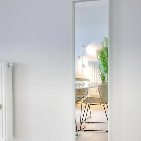 Charming By The Sea In Apartment Ostend